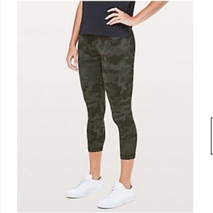 Lululemon align crop 21” camo print